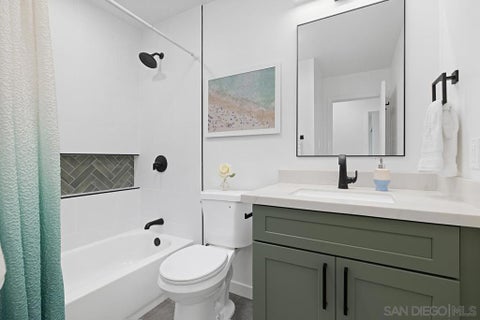 Tiny photo for 10416 Plaza Paseo DR, Lakeside, CA 92040 (MLS # 260017626SD)