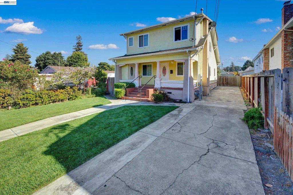 123 Euclid
