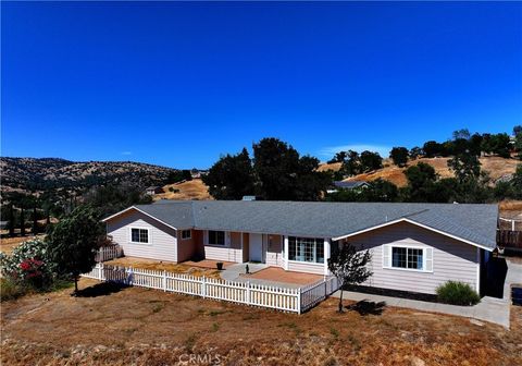 39560 S Lilley Way Coarsegold CA 93614