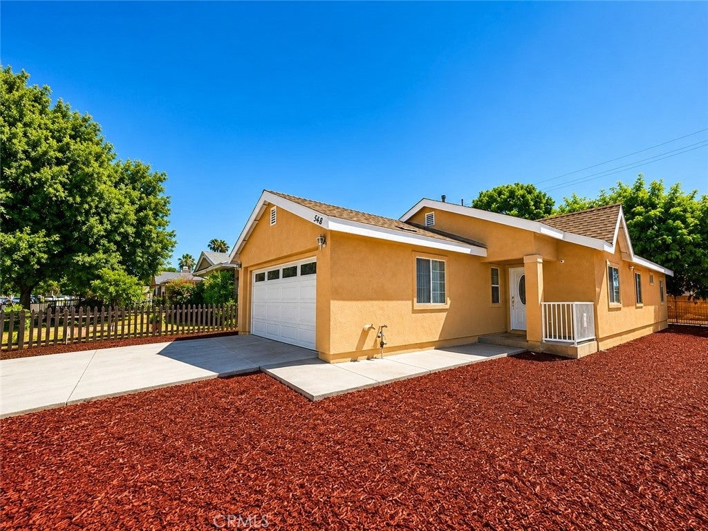 548 N Reservoir, Pomona CA 91767