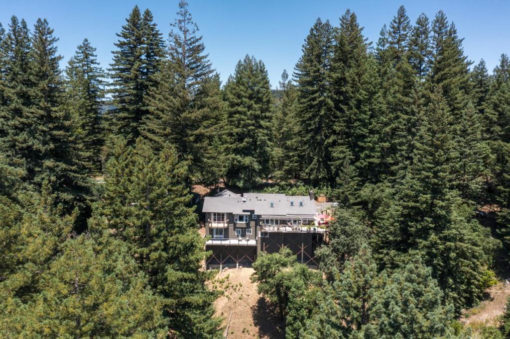 23695 Hutchinson Road