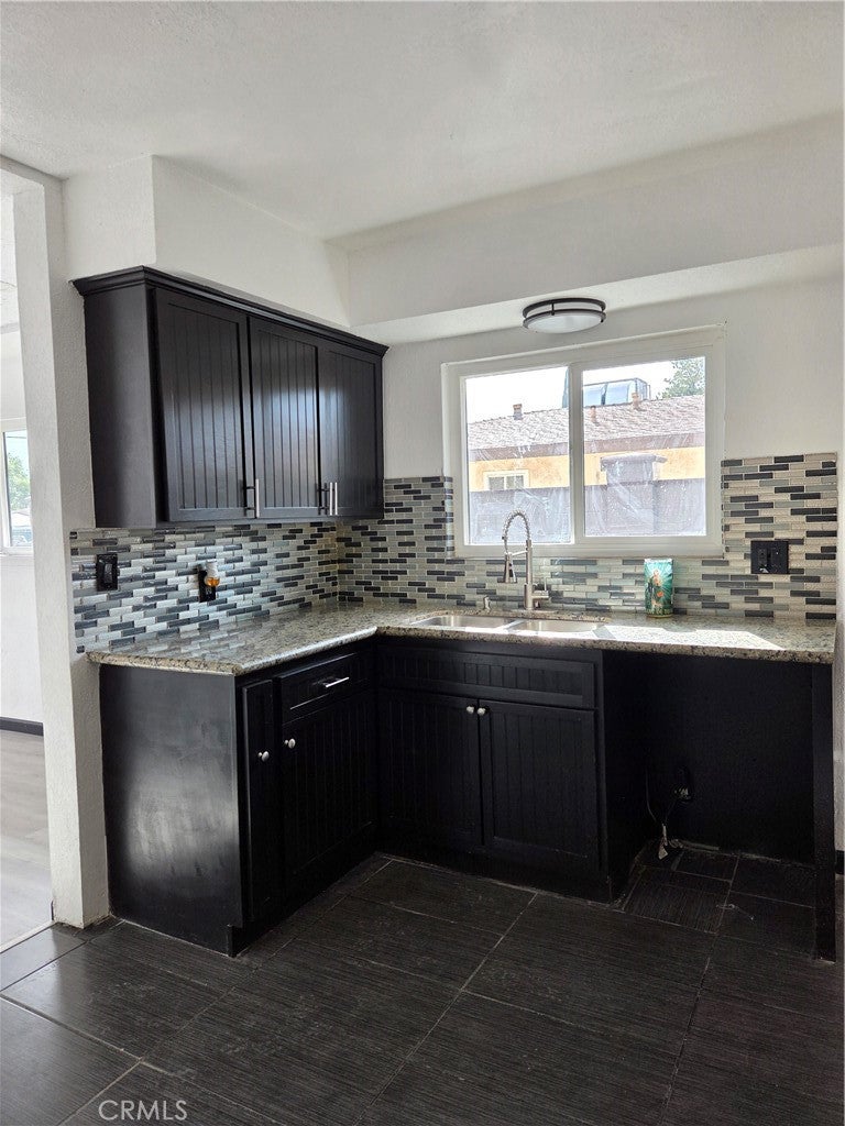 1684 W 8th