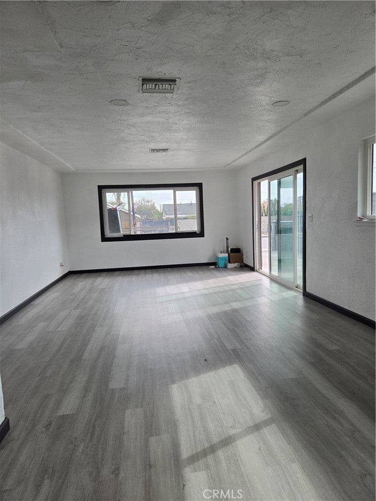 1684 W 8th
