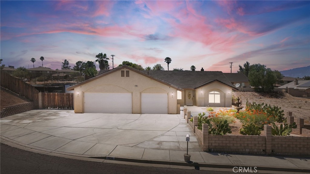 Move-In Ready Oasis in Barstow – Spacious Lot, Pool, RV Parking & More!
Tucked away in a peaceful cul-de-sac within one of Barstow’s most established neighborhoods, this move-in ready gem offers the perfect blend of comfort, space, and lifestyle. Sitting on an expansive lot, this beautifully maintained home features 4 bedrooms, 3-car garage, and ample RV parking—ideal for storing all your desert and off-road toys!
Step inside to a welcoming and functional layout, with plenty of natural light, room to entertain, and comfortable living spaces for the whole family. The kitchen flows effortlessly into the main living area, creating a great gathering space for everyday living or weekend get-togethers.
Step outside and enjoy your private backyard retreat—complete with a refreshing pool, perfect for cooling off on warm Barstow afternoons. Whether you’re hosting a BBQ, parking your RV, or simply relaxing in your outdoor space, this property delivers room to breathe and enjoy.
Additional highlights:
Quiet, low-traffic cul-de-sac location
Established neighborhood with pride of ownership
Turnkey condition—just move in and enjoy!
Don’t miss this rare opportunity to own a well-appointed home with everything you need—and more.
