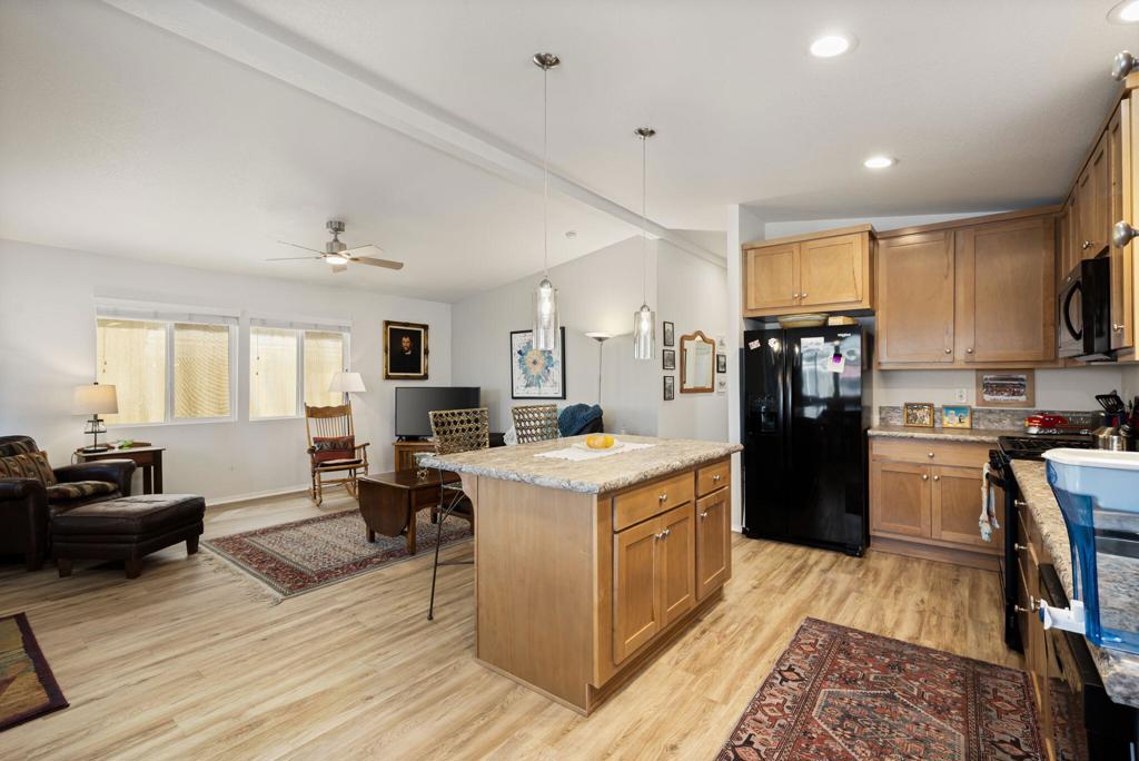 Royal Palms - Manufactured In Park