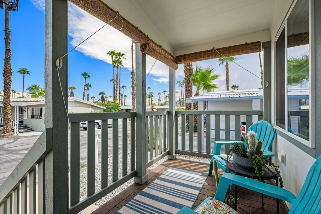 Royal Palms - Manufactured In Park