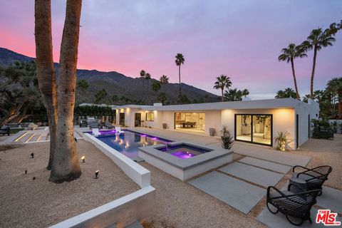 Tiny photo for 483 E Santiago Way, Palm Springs, CA 92264 (MLS # 26661195)
