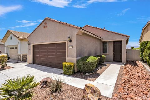 Photo of 19549 Maple Creek RD, Apple Valley, CA 92308 (MLS # IG26120000)