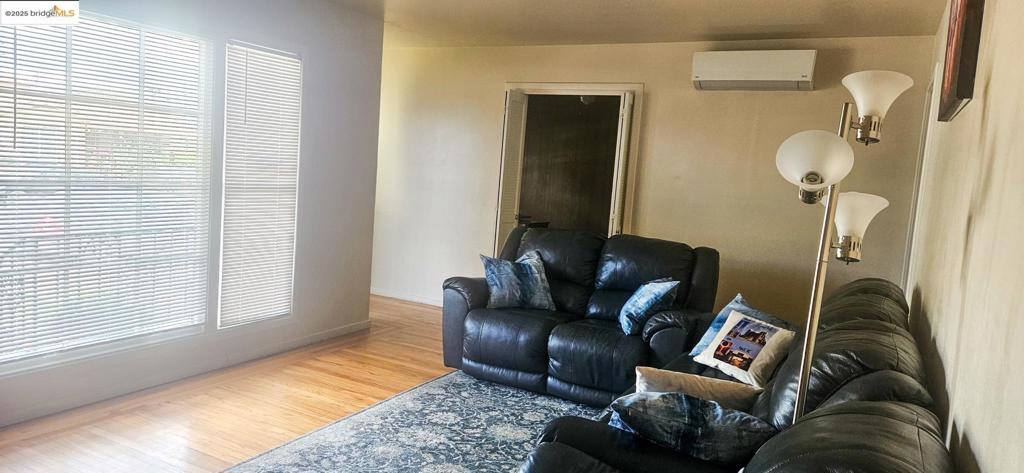 PITTSBURG - Residential Lease