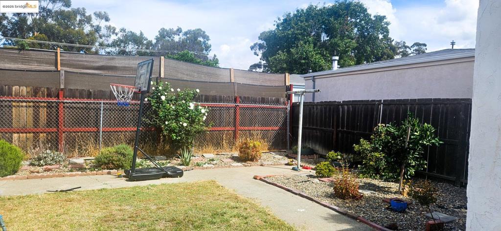 PITTSBURG - Residential Lease