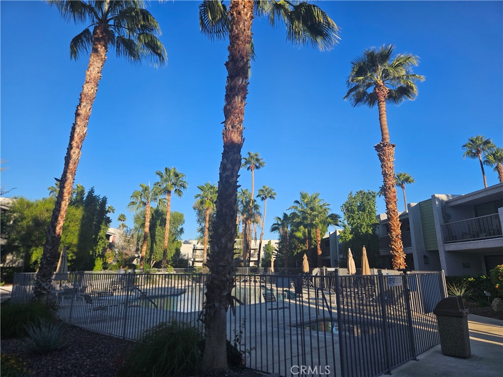 The Palms - Residential