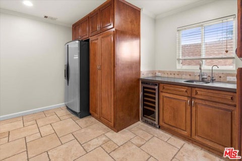 Tiny photo for 720 N La Fayette Park Place, Los Angeles, CA 90026 (MLS # 26869829)