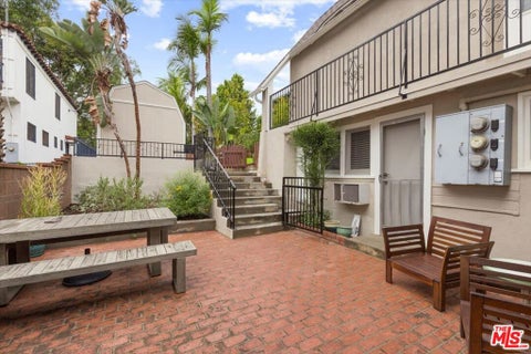 Tiny photo for 720 N La Fayette Park Place, Los Angeles, CA 90026 (MLS # 26869829)