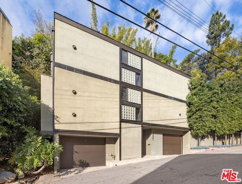 Photo of 2641 Rinconia Drive, Los Angeles, CA 90068 (MLS # 26849849)