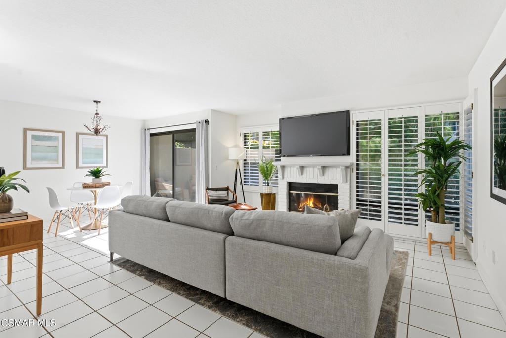 4265 Las Virgenes Road 4