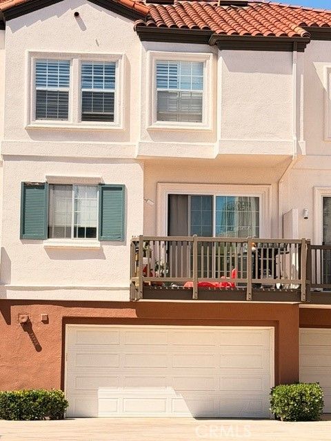 Photo of 2942 Ballesteros Ln, Tustin, CA 92782 (MLS # OC26084798)