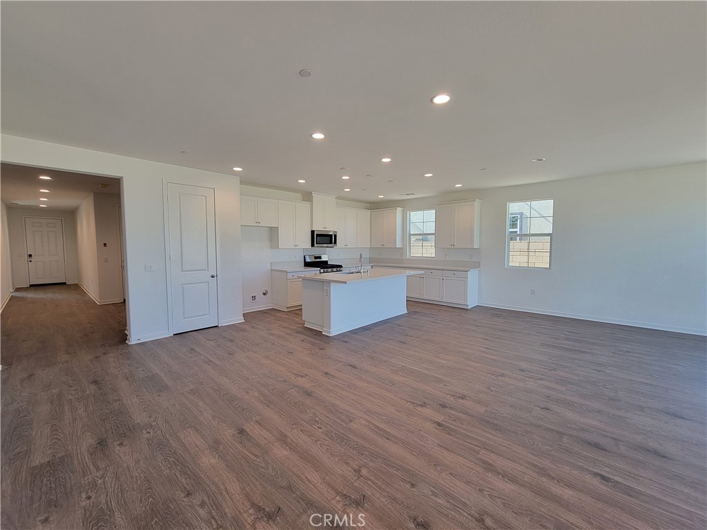 14148 Hartford Street