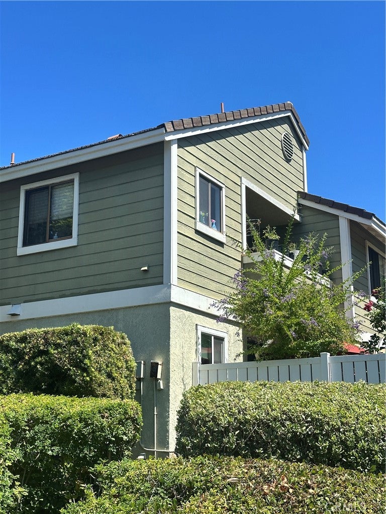 75 Cambria