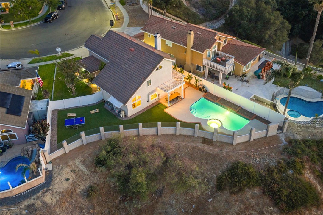 747 Highland View Drive