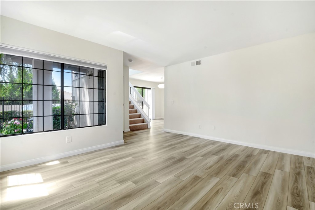 863 W 34th Street A