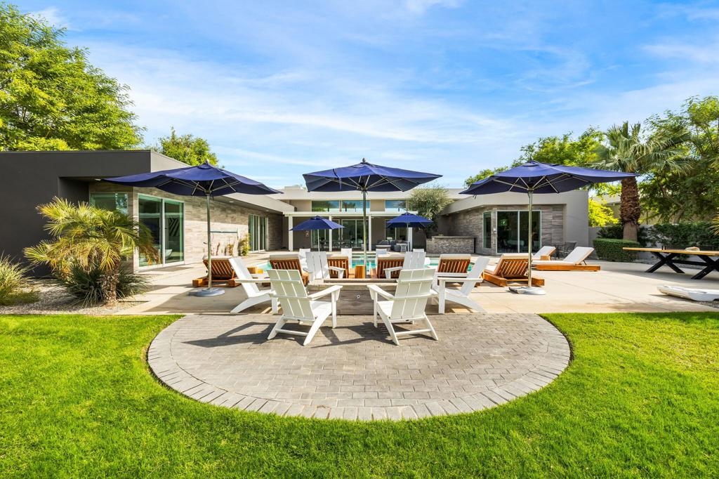 51125 Evangeline Way