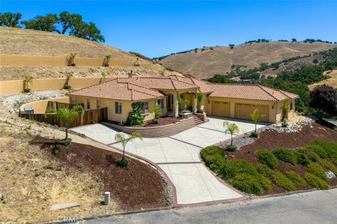 Tiny photo for 9805 Steelhead Road, Paso Robles, CA 93446 (MLS # NS26020508)