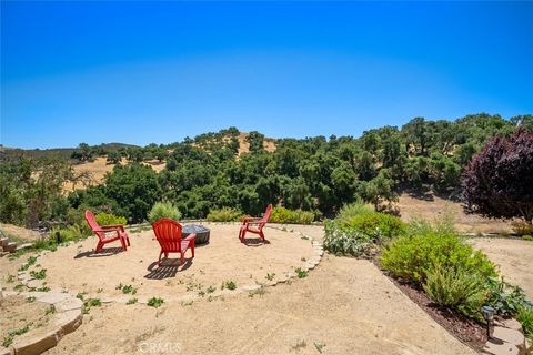Tiny photo for 9805 Steelhead Road, Paso Robles, CA 93446 (MLS # NS26020508)