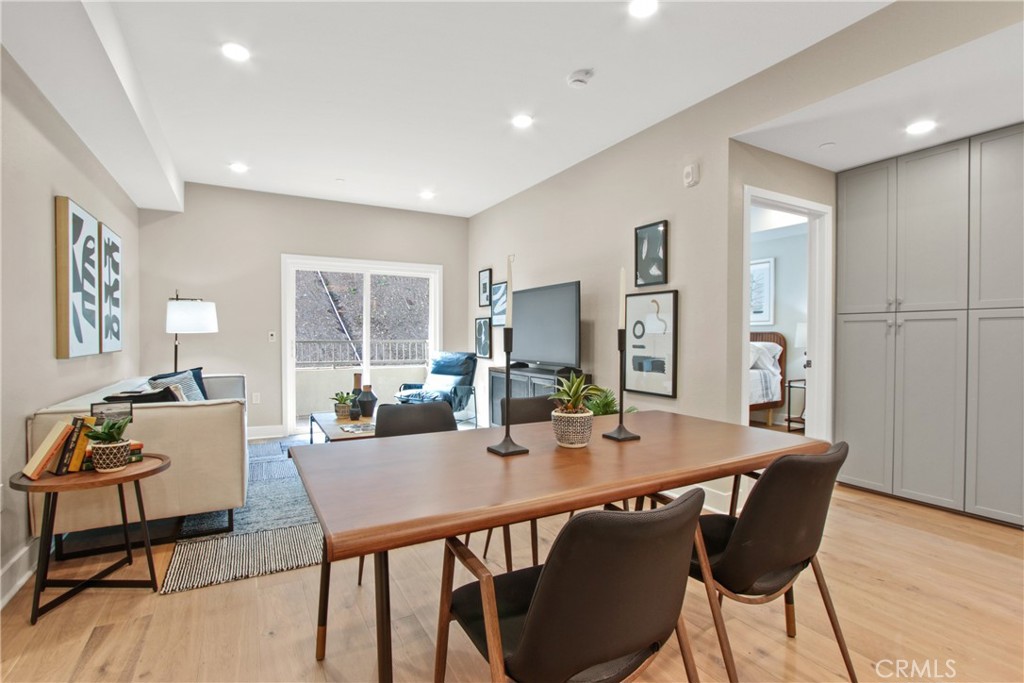 927 Deep Valley Drive 112