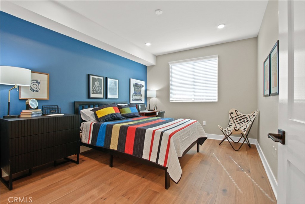 927 Deep Valley Drive 112