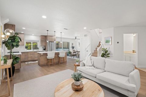 2393 Callecita Way Oceanside CA 92056