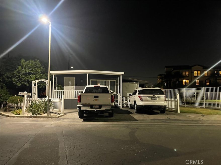 location, location. close to stores, schools, perfect for first time buyer or some looking for less work. Small yet plenty of space to live and have fun. Close to the association pool and god size yard for the kids to play and have fun.