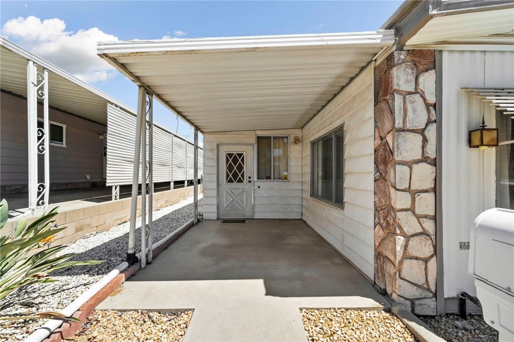 10320 Calimesa Blvd 202