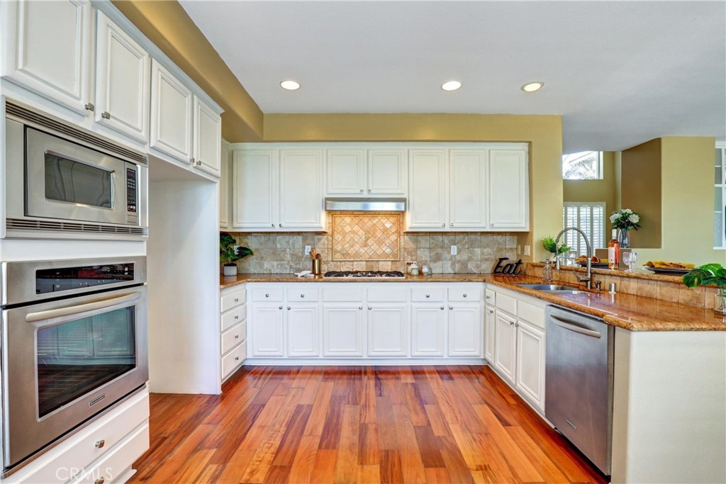 Greystone Villas (GRVL) - Residential