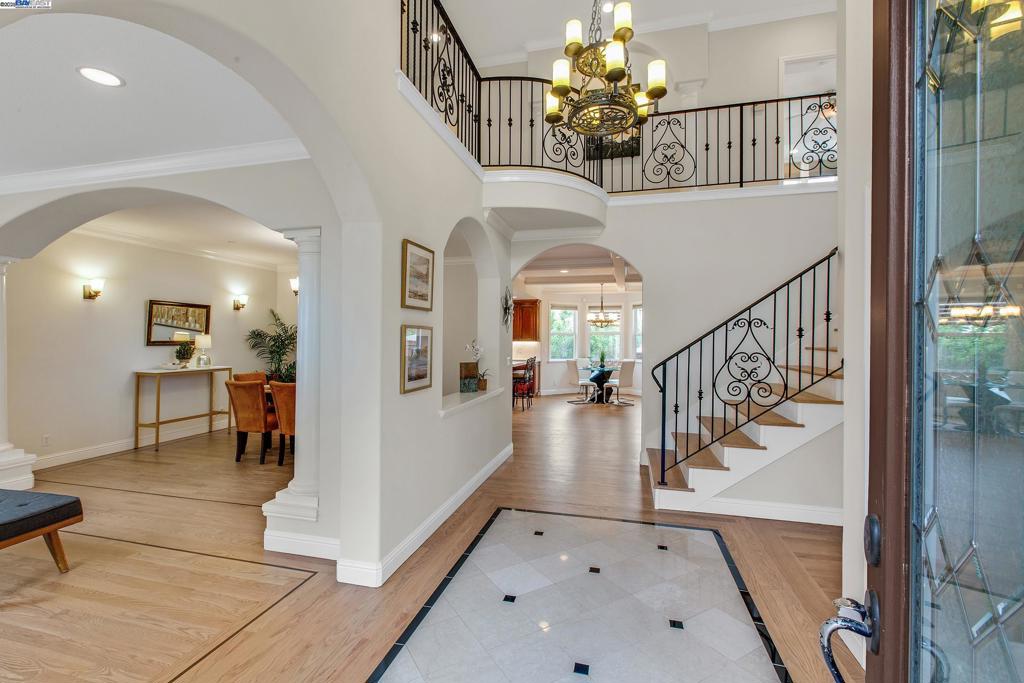 Properties 4 3940 Alexia Pl