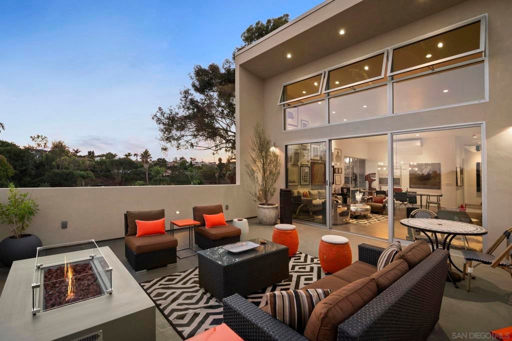 1707 Boxwood