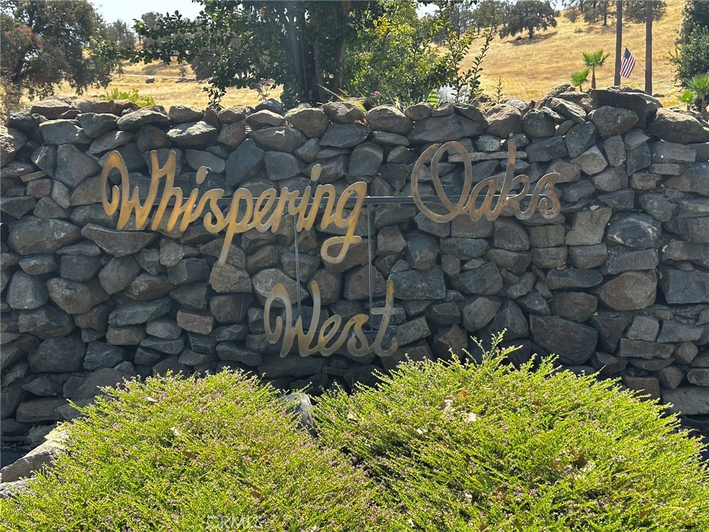 Brand New Listing! Priced to sell at $95,000, this breathtaking country estate parcel is a rare opportunity in the prestigious Whispering Oaks West gated community of Catheys Valley. Enjoy ultimate privacy and panoramic views just 30 minutes from Merced and under an hour to Yosemite's world-class adventure.
Spread out on over three acres of mostly flat, usable land where mature oaks and gently rolling hills frame your future home. Enjoy year-round beauty and an upscale rural lifestyle with custom residences throughout the neighborhood. Equestrian trails and a scenic private lake are yours to explore—perfect for relaxation, fishing, or sunsets with family and friends.
Ready to build? The 30-gallon-per-minute well and convenient paved road access simplify your plans. Take advantage of the strong sense of community and abundant space designed for country living at its very best.
This property blends natural beauty, privacy, and opportunity—all at an incredible value. Schedule your showing, browse the photo gallery, and come experience Catheys Valley’s finest land—before it’s gone!