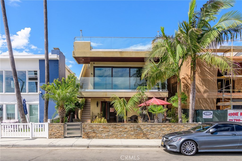 Welcome to 167 Bay Shore, a rare opportunity to live in one of the most coveted waterfront settings in the Belmont Shore neighborhood of Long Beach. This beautifully remodeled lower unit of a charming duplex offers 2 bedrooms, 1 bathroom, and approximately 1,100 square feet of refined coastal living. Step inside to discover a stunning kitchen with modern finishes and premium appliances, perfect for both entertaining and everyday living. The open living area captures breathtaking, front-row views of idyllic Alamitos Bay and Bay Shore Beach, creating an unbeatable backdrop for your everyday living. From your living room or front patio, enjoy tranquil sunsets and a lifestyle defined by the beauty of the coast. Located directly across from Naples Island and just steps from the ocean, this home puts you in the heart of Long Beach. With vibrant 2nd Street shops, restaurants, and nightlife just down the block, you’ll have endless options for dining and entertainment right at your doorstep. Practical features include a rear parking space (size-dependent) and the convenience of single-level living. Offering true Southern California luxury at an accessible price, this waterfront residence combines style, comfort, and an enviable location like no other.