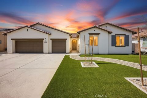 Photo of 36249 Sunset Ridge Court, Wildomar, CA 92595 (MLS # IV26061645)