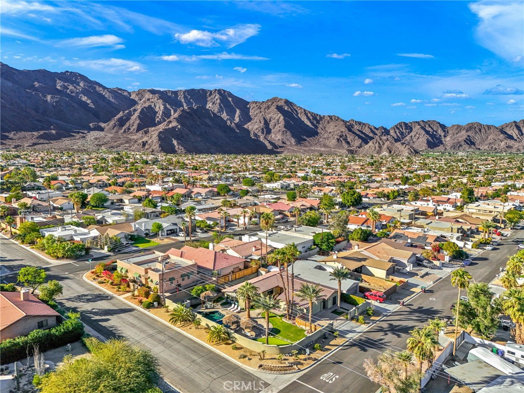 La Quinta Cove* - Residential
