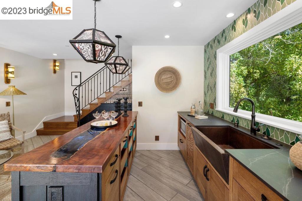 UPPER PIEDMONT - Residential