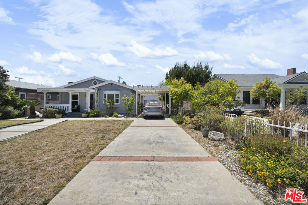 151 N Harvard Boulevard