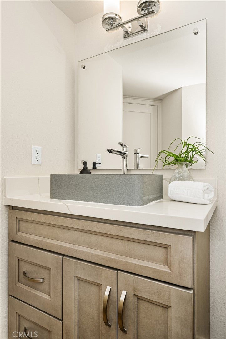 11 Thunder Trail 6, Irvine CA 92614 - Photo 37