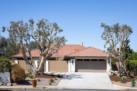 Photo of 1502 Vanessa Cir Cir, Encinitas, CA 92024 (MLS # 260005970SD)