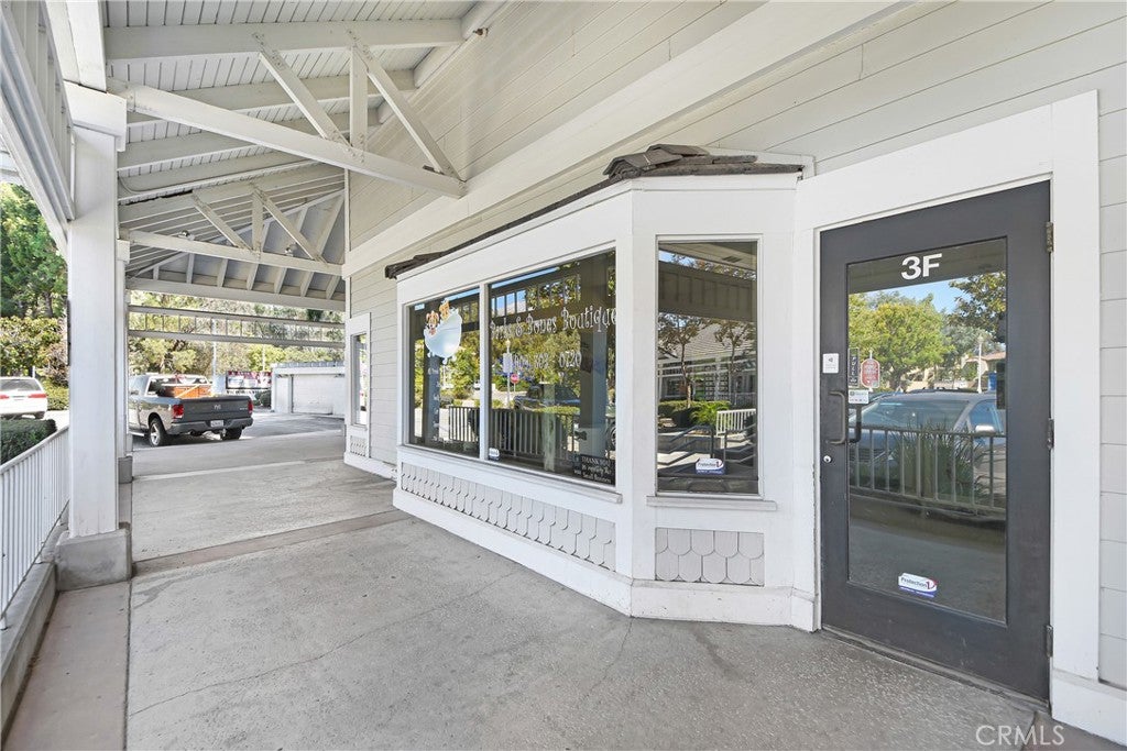 7270 S Victoria Park Lane 3F