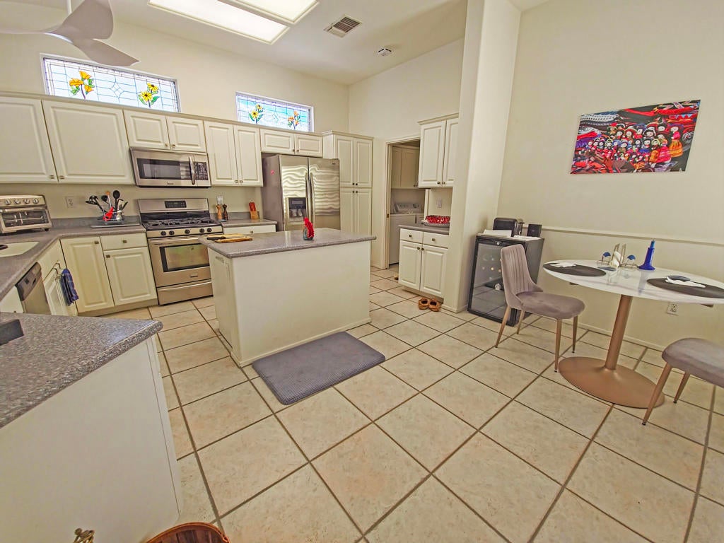 78368 Sterling Lane