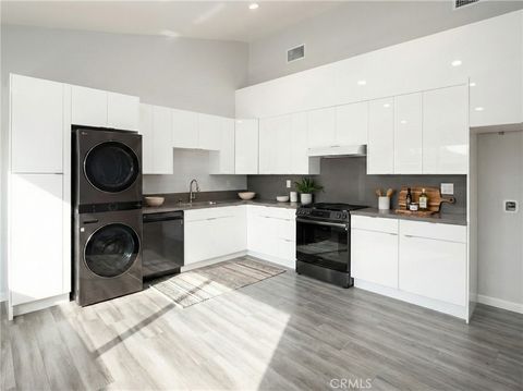 Photo of 8460 N Nestle Ave Ave, Northridge, CA 91325 (MLS # BB26011754)