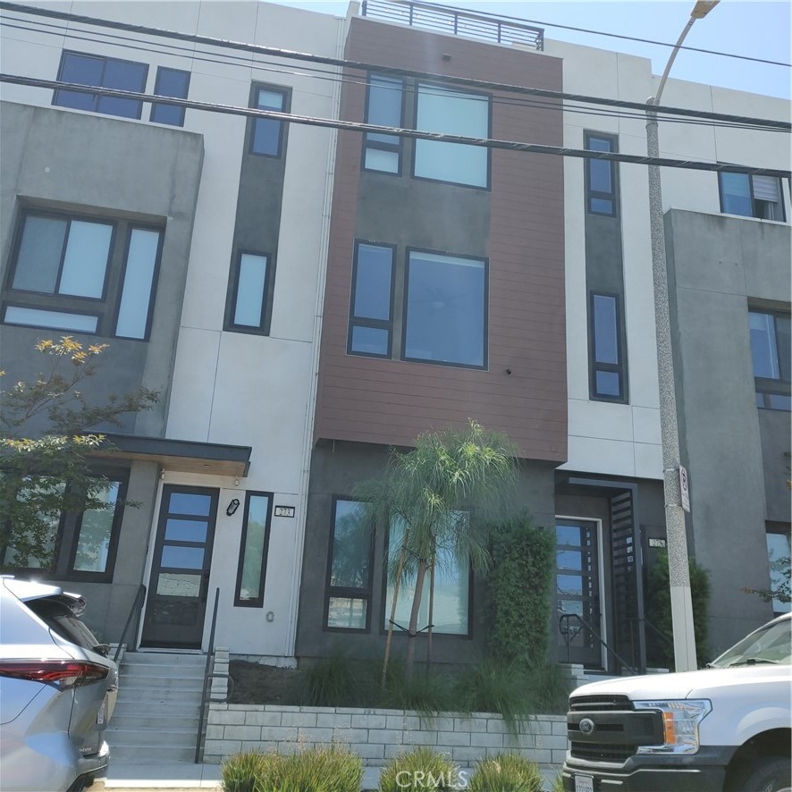 Experience sweeping harbor and port views to the east, paired with stunning mountain and city light vistas to the west. This spacious 4-bedroom home built in 2019 features two luxurious en suite bedrooms, each with walk-in closets, offering ultimate comfort and privacy. Walk just 2 blocks to the harbor & boardwalk or to the vibrant 7th Street restaurants and bars.
Enjoy stylish vinyl flooring throughout and a modern kitchen equipped with sleek stainless steel appliances, a walk-in pantry with abundant shelving, and an in-unit laundry room. Relax year-round with a whisper-quiet A/C furnace heat pump and cozy LED color-changing fireplace that adds a touch of ambiance.
The home also includes a 2-car garage, rooftop deck with sun shades—perfect for entertaining—and flexible furnishing options: unfurnished, partially furnished, or fully furnished to suit your needs.
Additional Details:
Tenant pays all utilities: internet, SoCal Gas & Electric, LA DWP, Meternet water
Pet-friendly: $200 extra deposit
No credit check fee via freecreditreport.com, save/print as a pdf file
Minimum 1-year lease
First and last months rent + 2000 security deposit.
For full details, contact the listing agent/owner directly today!