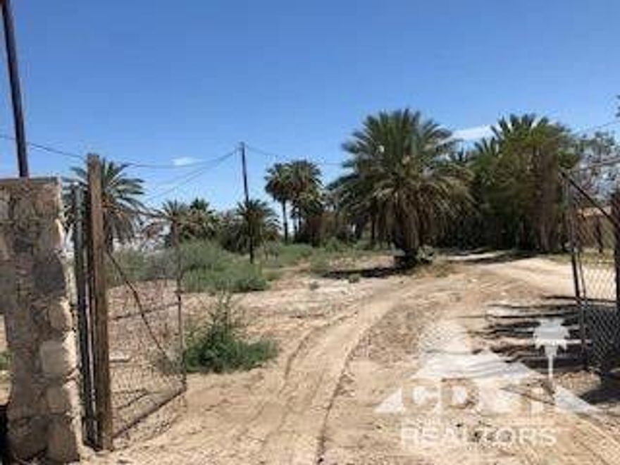Exceptional Investment Opportunity - Build Your Dream Home or BusinessThis prime vacant lot offers the ideal setting for a custom-built residence or a commercial venture. The property is equipped with a private water well and an IID power post on site, providing essential utilities for immediate development. With ample space and versatile commercial zoning, this lot presents a unique opportunity to create your dream home or establish a business in a highly desirable location