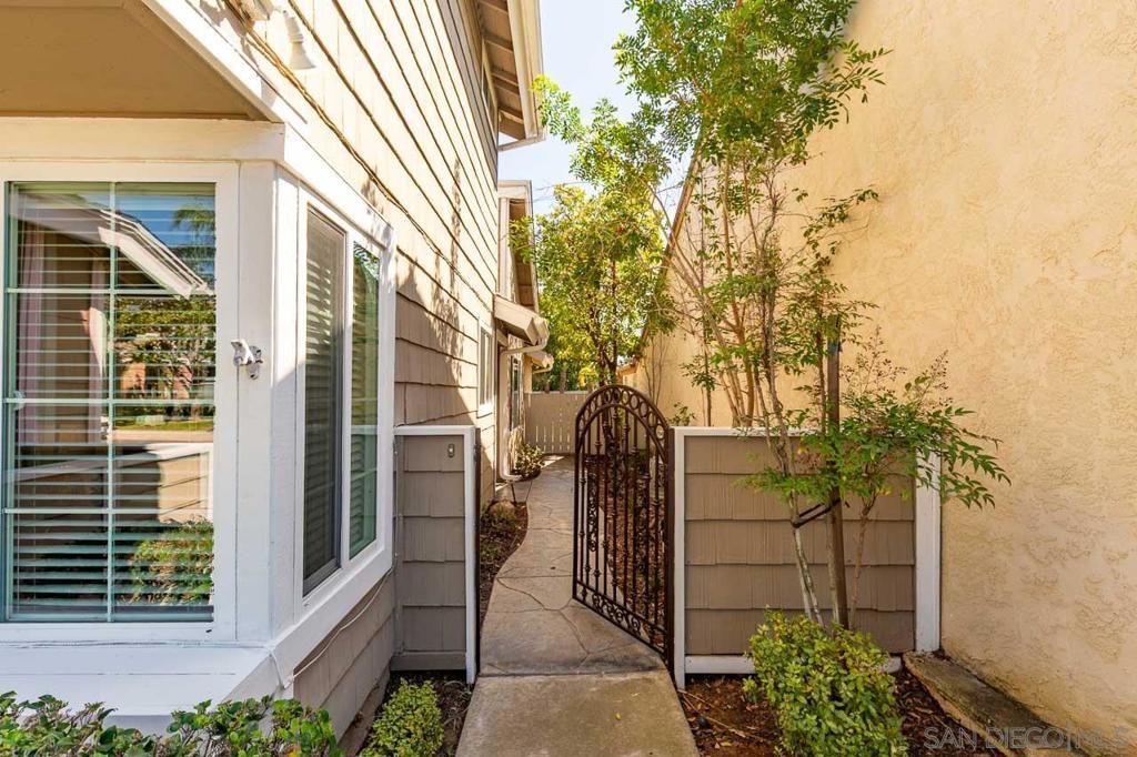 3725 Old Cobble Road