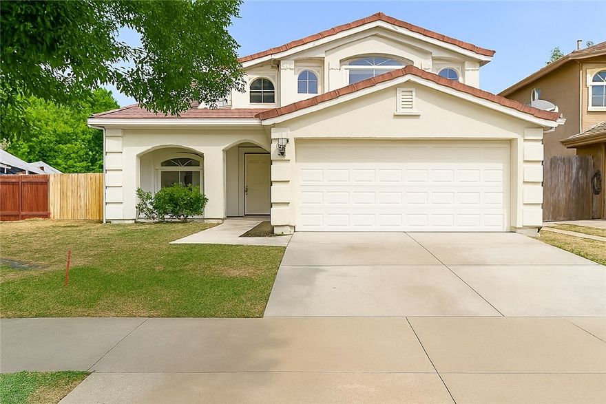 Spacious 5-Bedroom Home – Ideal for Families or Investors!



Welcome to 3529 Paseo Verde Drive, a generously sized home offering 5 bedrooms and 3 full bathrooms, perfectly suited for a large family or a savvy investor. One bedroom and a full bath are conveniently located on the main floor, ideal for guests, multigenerational living, or added rental flexibility.



The home boasts a large primary suite, providing a private retreat with ample space and comfort. The expansive backyard offers endless potential—whether for entertaining, gardening, or creating your dream outdoor oasis.



This property presents an excellent investment opportunity with steady income potential. Located close to shopping, dining, the UC CatTracks bus stop, and a wide range of other amenities, it's a prime location for both residents and tenants alike.



Don't miss this versatile and well-located property—schedule your showing today!
